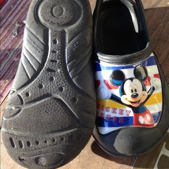 🤑Sale! Mickey rubber shoes - Picture 2 of 5
